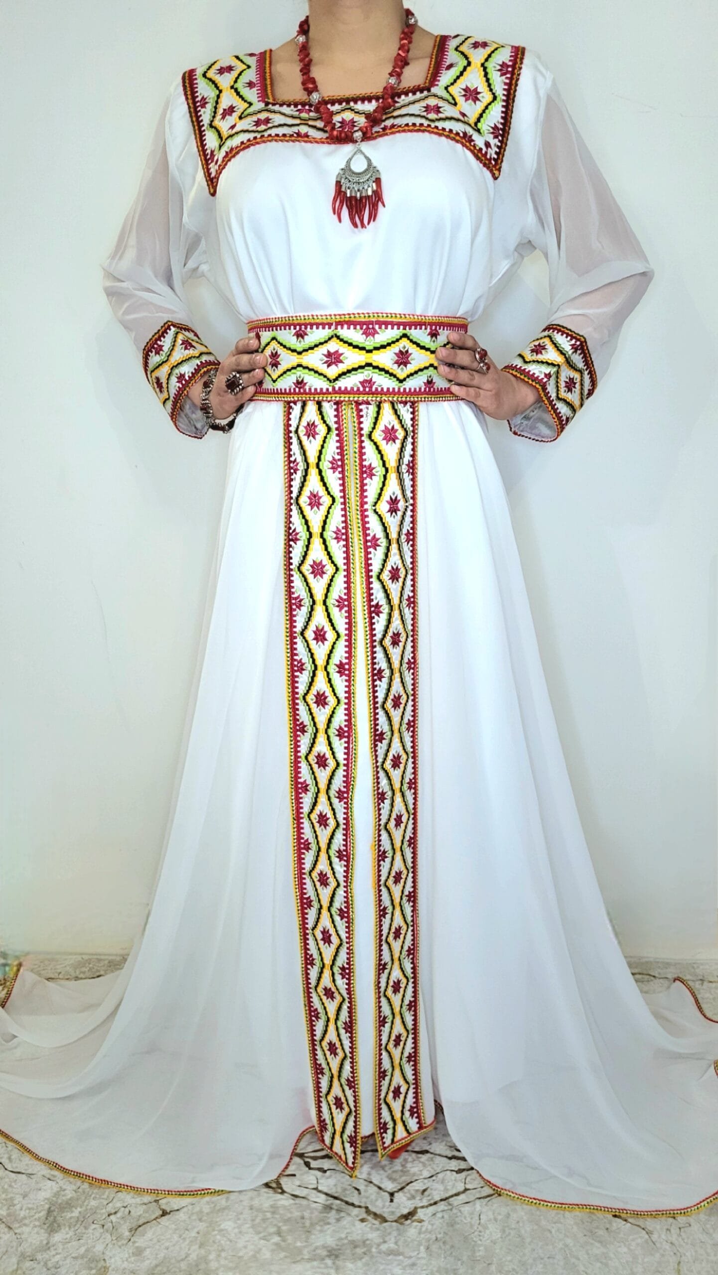 Robe Berb re Intisar C l br Orient Robe Berb re Intisar C l br Orient