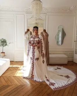 Mariage Moderne Robe Traditionnelle Kabyle Mariage Mariee Kabyle